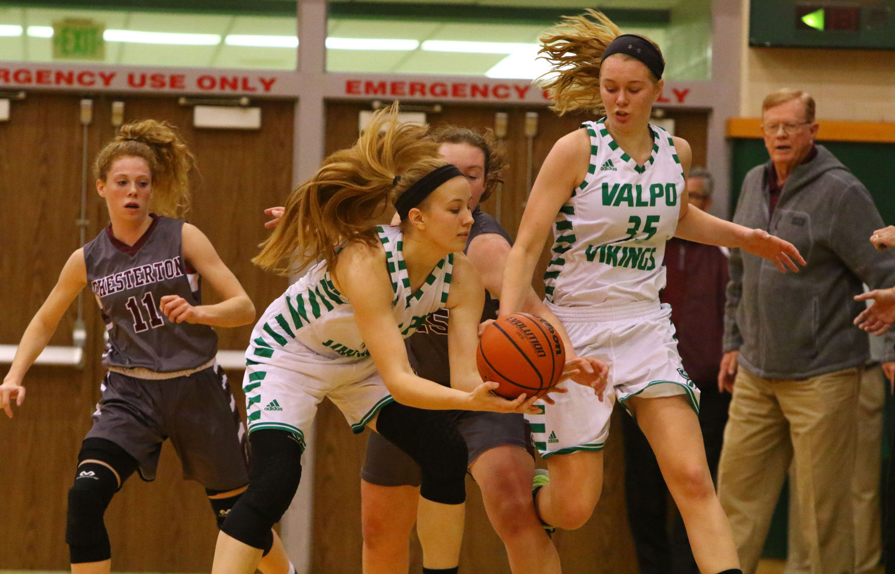 Chesterton at Valparaiso girls basketball